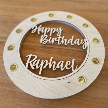 Geburtstagskranz mit 10 Kerzenhaltern und personalisiertem Einleger Happy Birthday Name
